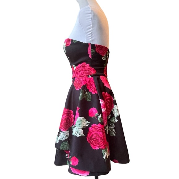 B. Darlin Strapless Floral Rose Mini Fit & Flare Dress Size 5/6 - Picture 8 of 16